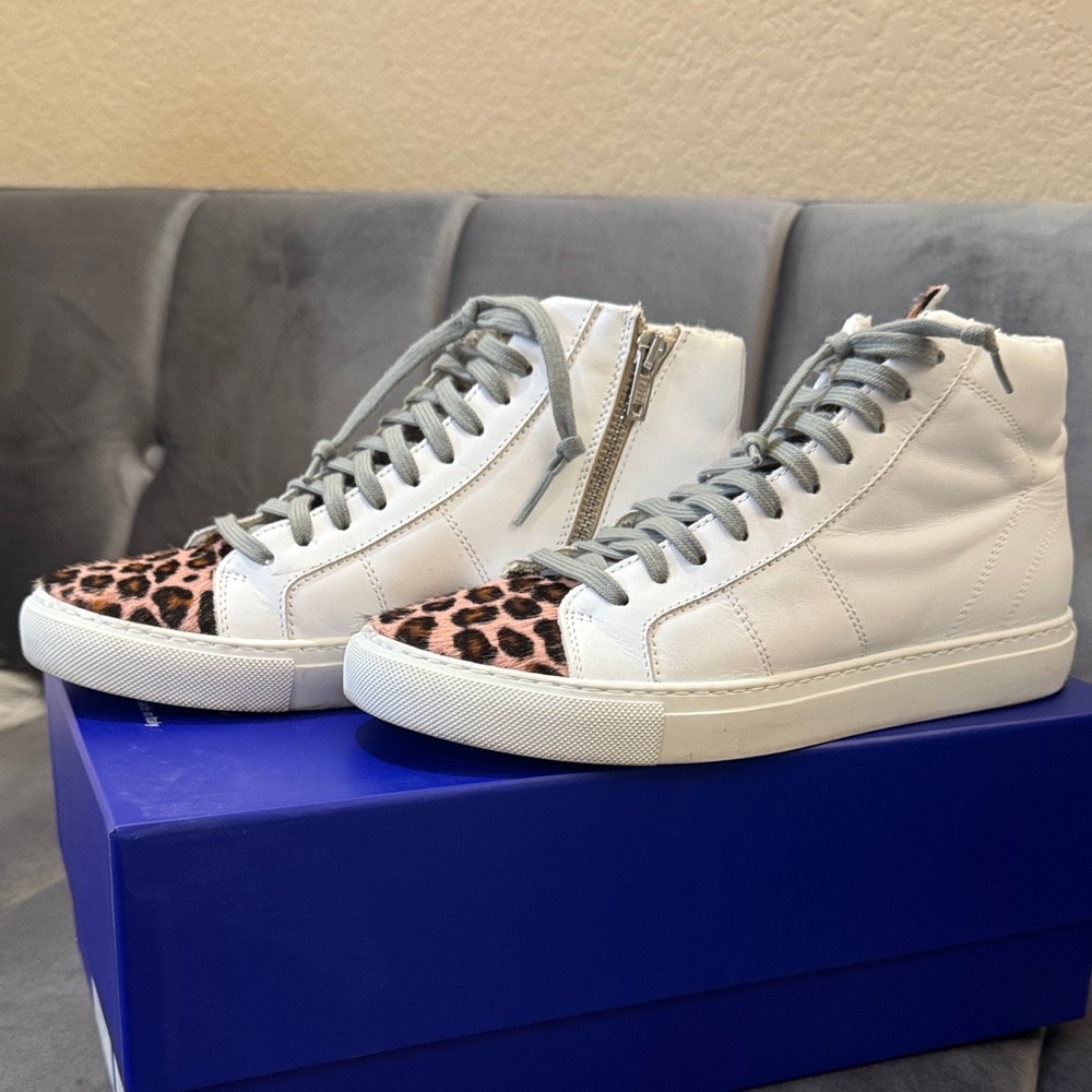 P448 White High Top Sneaker with Leopard Fur